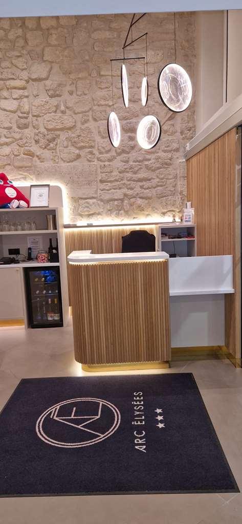Arc Elysees Paris Dalaman gambar